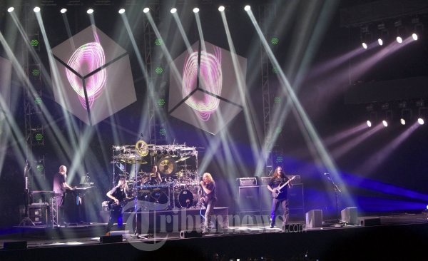 Penampilan Dream Theater di Jakarta