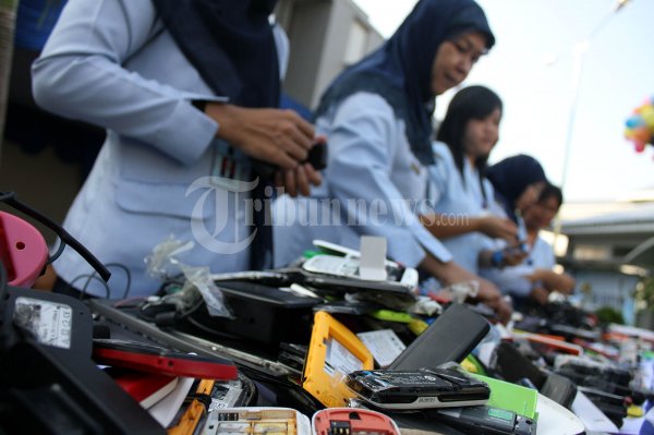 Periksa Barang Hasil Sitaan