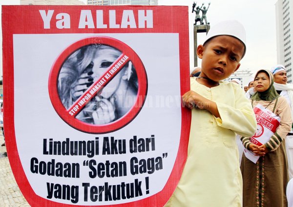 Anti Konser Lady Gaga