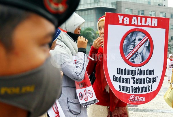 Jangan Beli Tiket Lady Gaga