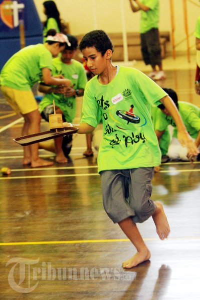 Antusias Siswa Dalam Permainan Tradisional