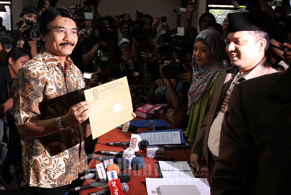 Adiaksa Daud Tim Sukses Nur Wahid Didik di KPUD