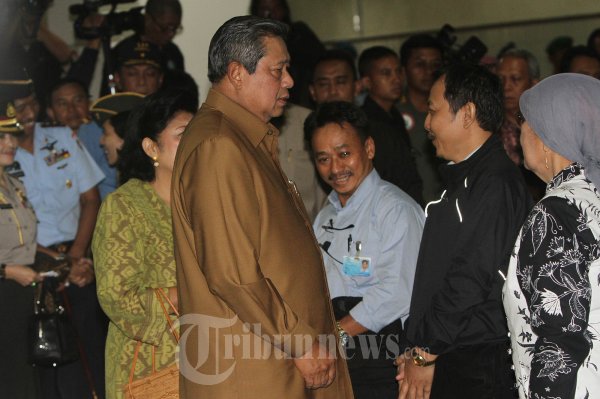 Presiden SBY Temui Satu Persatu Keluarga Korban Sukhoi Super Jet