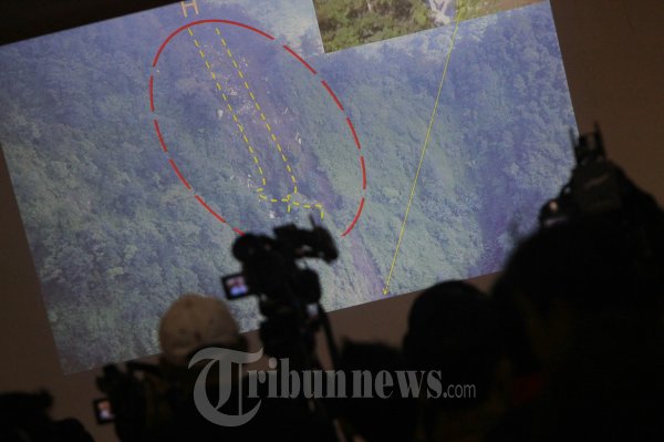 Basarnas Tunjukan Lokasi Evakuasi 16 Kantong Jenazah Taragedi Su