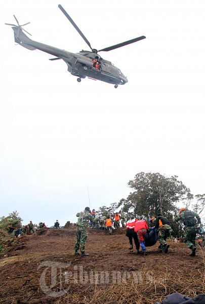 Evakuasi Puncak Salak 1