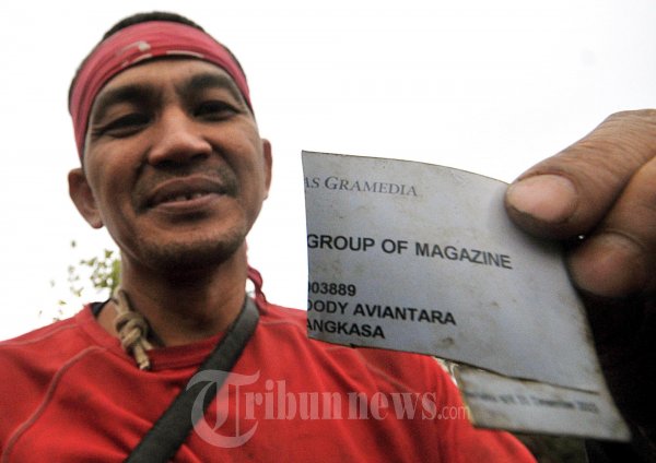Kartu Nama Wartawan Angkasa