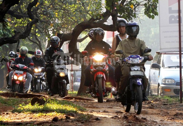 Rusak Jalur Hijau