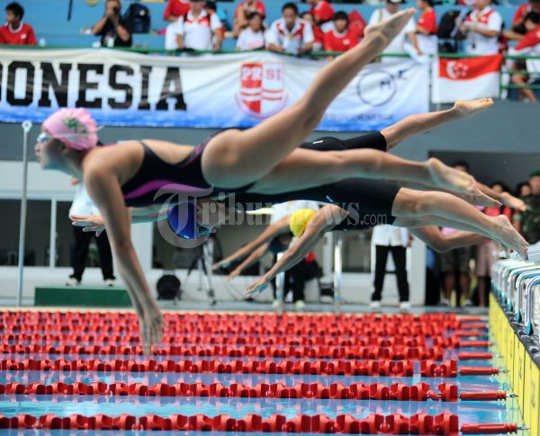 Sagita Dewanti meraih medali emas