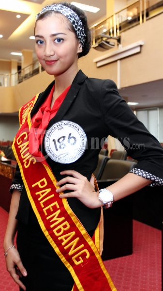 Elvina Pertiwi Finalis Gadis Palembang