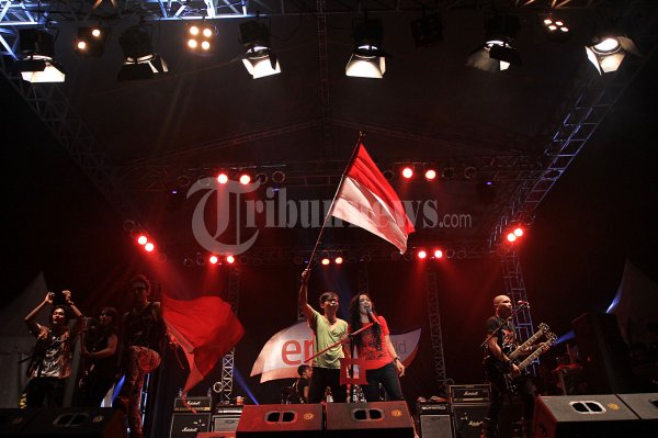 BAND KOTAK
