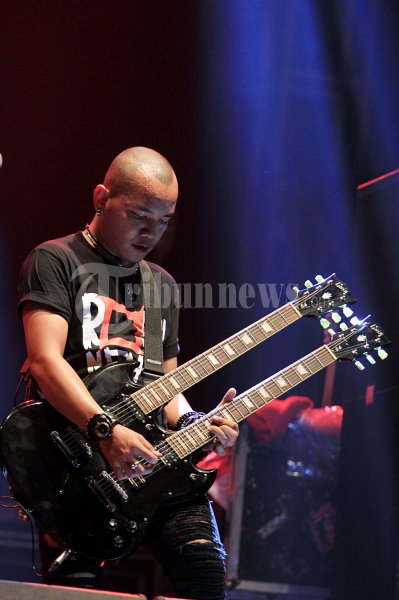 BAND KOTAK