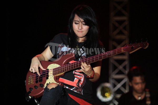 BAND KOTAK