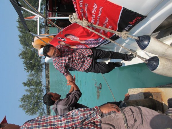 Ahok Kampanye di Kepulauan Seribu