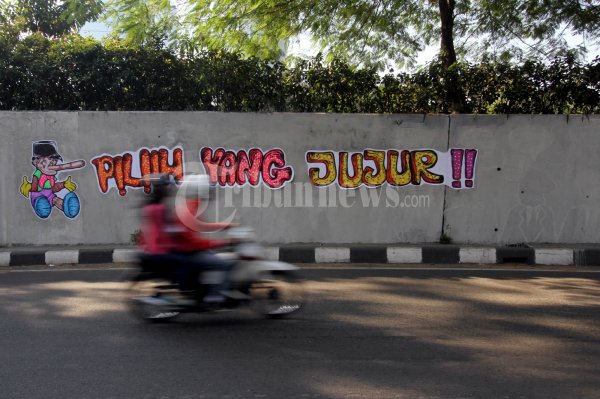 Mural Pilih Yang Jujur