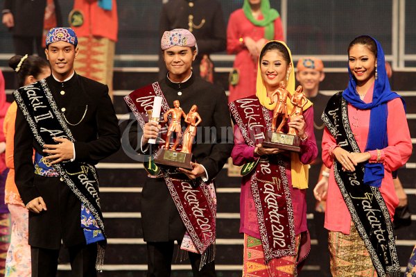 ABANG NONE 2012