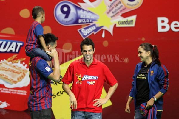 Fabregas dan Darius-Donna