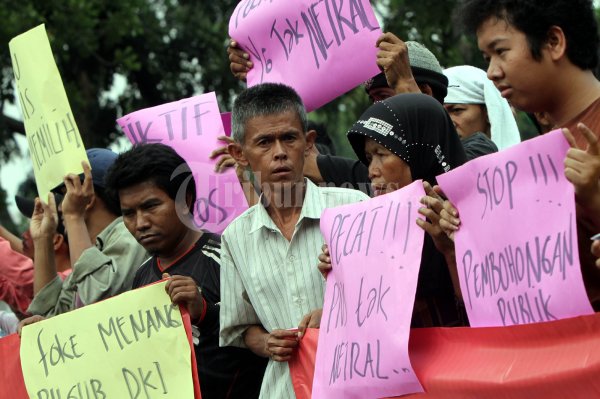 Demo Tuntut PNS Netral pada Pilkada DKI Jakarta