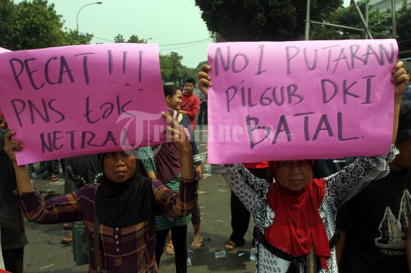 Demo Tuntut PNS Netral pada Pilkada DKI Jakarta
