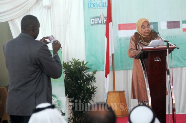 Tutty Alawiyah Buka Seminar Internasional