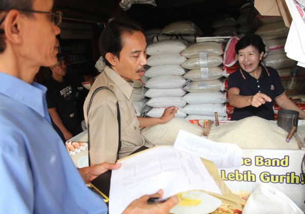 Monitor Harga dan Pasokan Kebutuhan Pokok