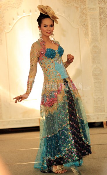 Fashion Show Kebaya