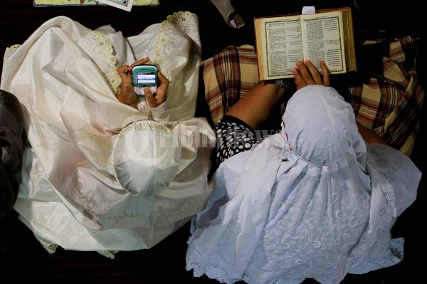 Shalat Tarawih Hari Pertama di Masjid Istiqlal