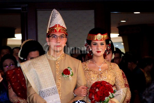 Pernikahan Astrid Tiar dan Aldi