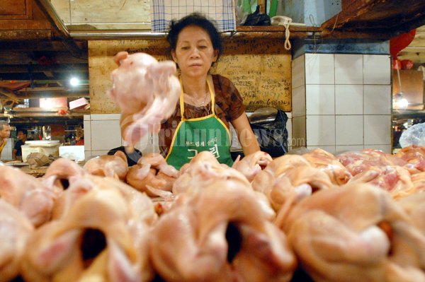 Penjual Ayam Potong di Pasar Kebayoran Lama