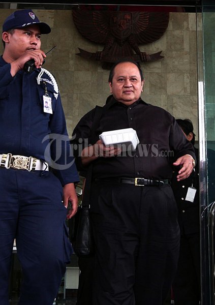 KPK Periksa Emir Moeis