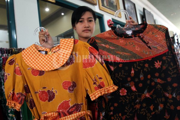 Batik Cirebon EB Tradisional