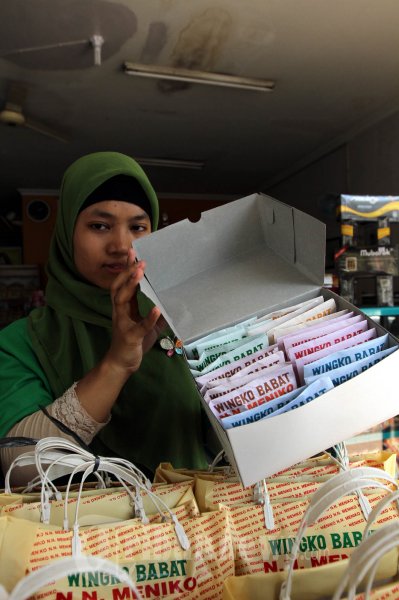 Oleh oleh Wingko Babat Semarang