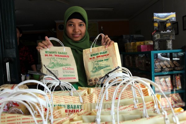 Oleh oleh Wingko Babat Semarang