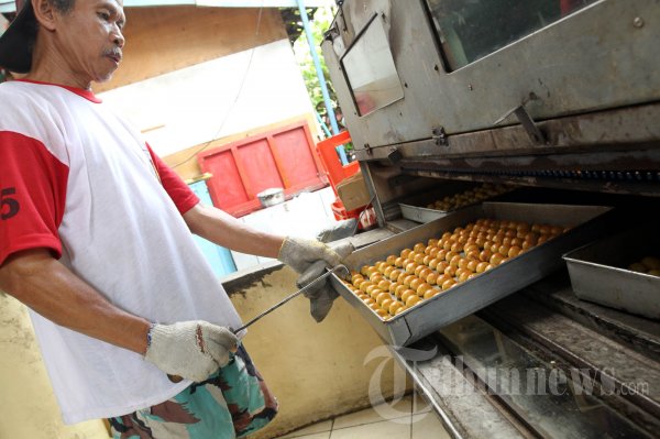 Pembuatan Kue Kering Lebaran