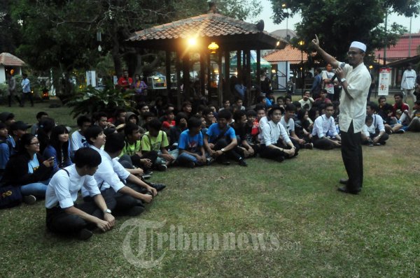 The Changcuters dan Fans Chibi Dengarkan Ceramah Ustadz Herman