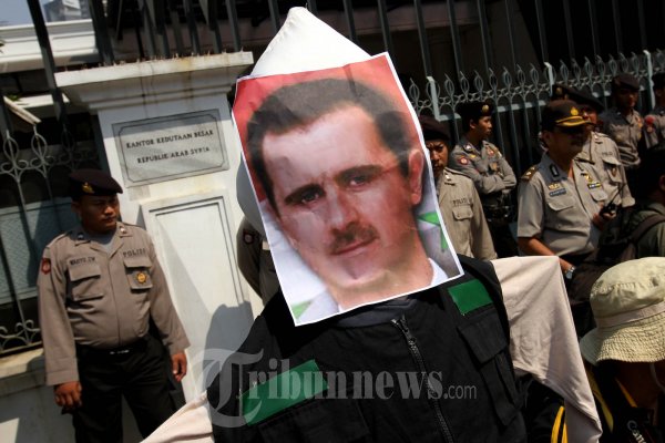 Aksi Hentikan Kekerasan Di Suriah