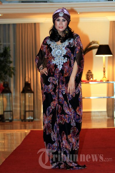 Koleksi Kaftan Ina Thomas