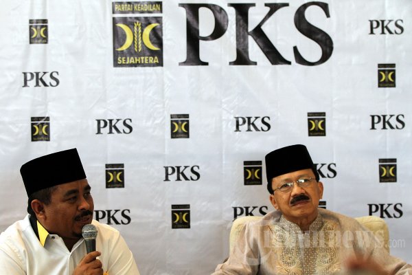 Deklarasi Dukungan PKS Pada Foke-Nara