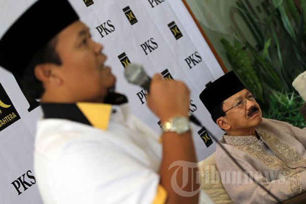 Deklarasi Dukungan PKS Pada Foke-Nara