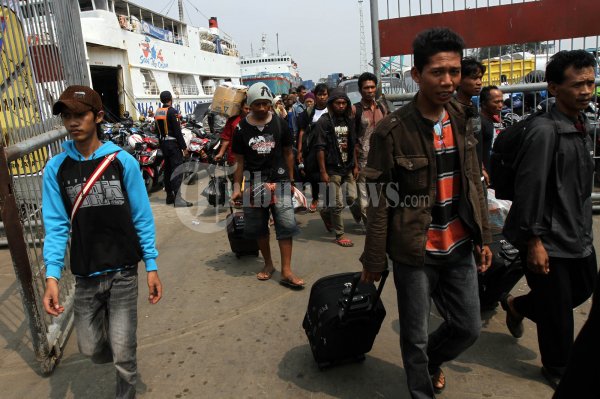 Arus Mudik Pelabuhan Tanjungpriuk