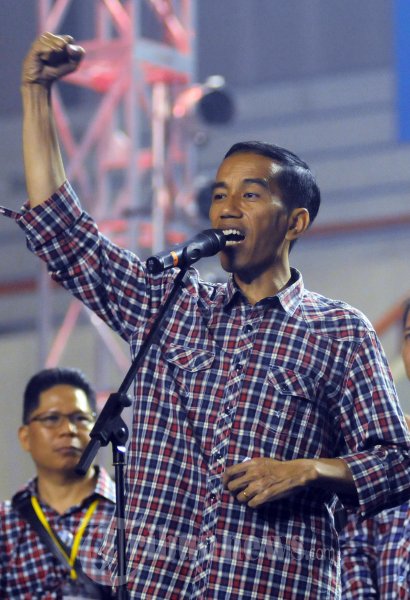 Jokowi Ahok Halal Bialal Dengan Relawan