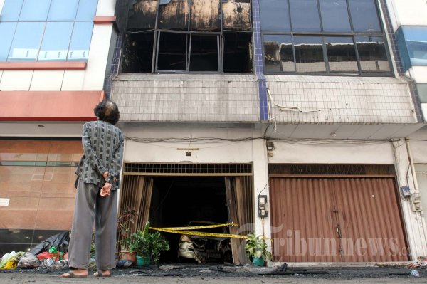 Ruko Terbakar di Sawah Besar Tiga Tewas