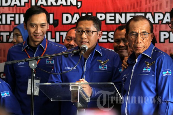 Konpers Pendaftaran Partai Demokrat ke KPU