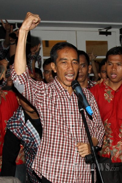 Jokowi Berikan Semangat Kepada Pendukung