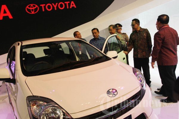 Wapres Buka Pameran IIMS 2012