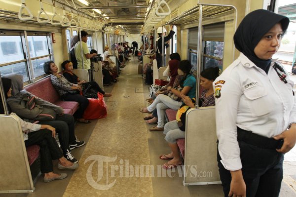 KRL Commuter Line Khusus Wanita