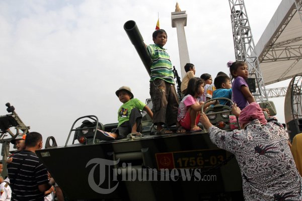 Pameran Alutsista TNI AD