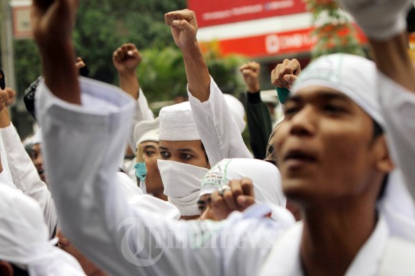 FPI Demo DPRD DKI Jakarta