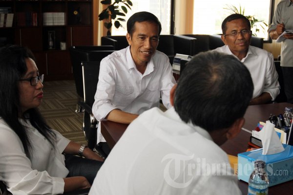 Jokowi Temui Dahlan Iskan