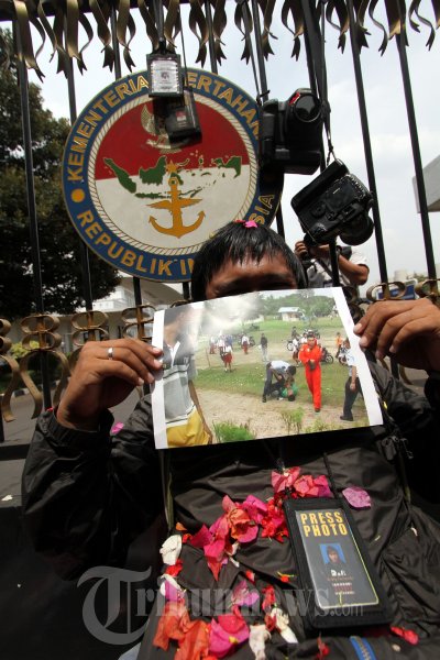 Jurnalis Tolak Kekerasan TNI