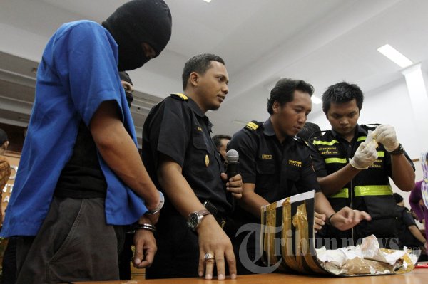 Bea Dan Cukai Gagalkan Penyelundupan Narkoba